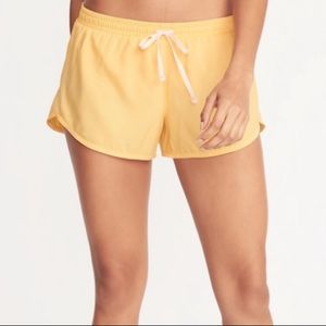 OLD NAVY - Semi-Fitted Run Shorts for Women